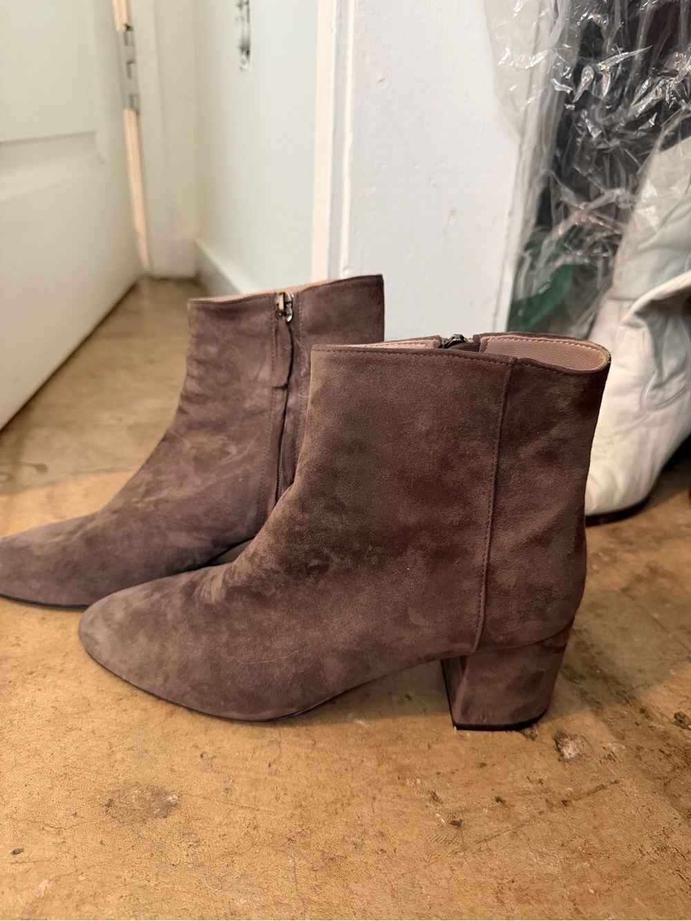 Vero Cupid Taupe Suede Side-Zip Ankle Boots